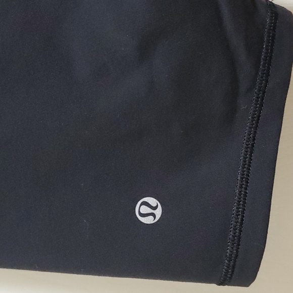 Lululemon Reverse Groove Short bike shorts black hot pink stripe size 6 - Picture 5 of 8